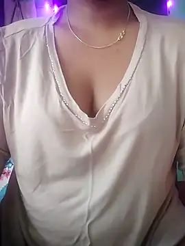 Snapshot of muskan-Sharma chatting on October 7, 2025, 5:04 am muskan-Sharma online show from October 7, 2025, 5:04 am