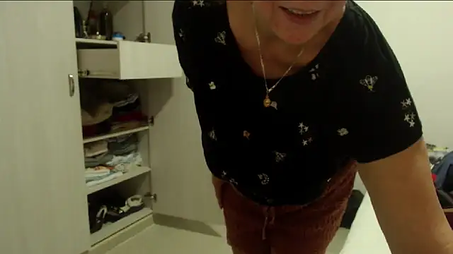 milchanel online show from January 28, 2025, 5:11 am