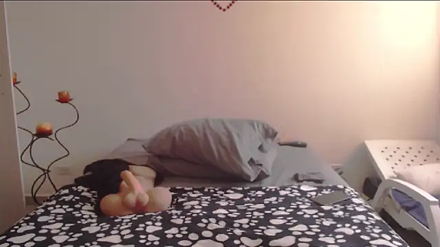 milchanel online show from March 13, 2025, 3:50 pm