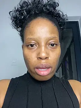 Thando04 online show from September 19, 2025, 11:16 pm