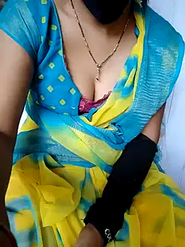 Snapshot of lovelygirl4567 chatting on February 24, 2025, 8:17 am lovelygirl4567 online show from February 24, 2025, 8:17 am