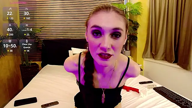 SamaraSinn online show from February 6, 2025, 11:54 am