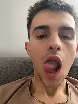 Demonpull69 online show from December 30, 2024, 1:47 pm