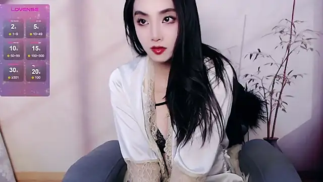 xiaotiantian-76 online show from March 9, 2025, 12:20 pm