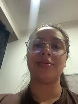 Snapshot of Gretta_Hot chatting on February 4, 2025, 10:45 pm Gretta Hot online show from February 4, 2025, 10:45 pm