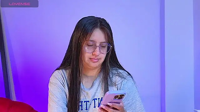 Snapshot of Gretta_Hot chatting on October 6, 2025, 3:42 pm Gretta Hot online show from October 6, 2025, 3:42 pm