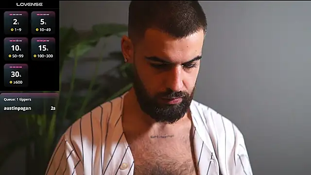 Snapshot of HairyRobxxx chatting on September 27, 2025, 5:29 pm HairyRobxxx online show from September 27, 2025, 5:29 pm