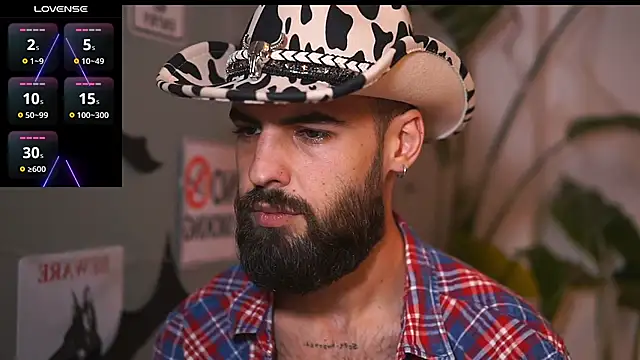 Snapshot of HairyRobxxx chatting on October 30, 2025, 5:35 pm HairyRobxxx online show from October 30, 2025, 5:35 pm