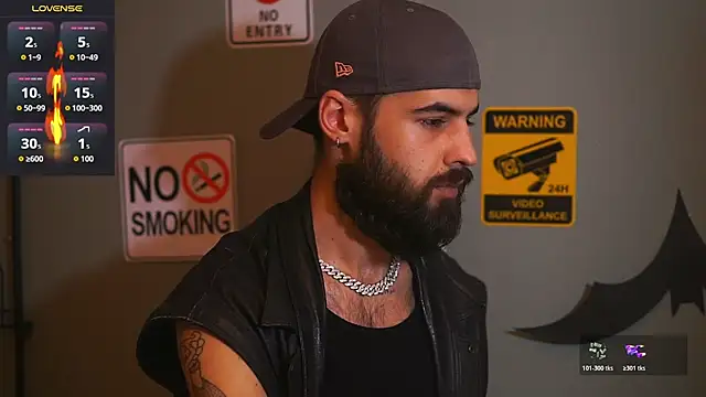 Snapshot of HairyRobxxx chatting on November 29, 2025, 4:10 pm HairyRobxxx online show from November 29, 2025, 4:10 pm