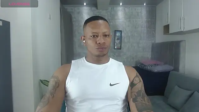 Snapshot of Josep_Ston chatting on November 6, 2025, 9:37 pm Josep Ston online show from November 6, 2025, 9:37 pm