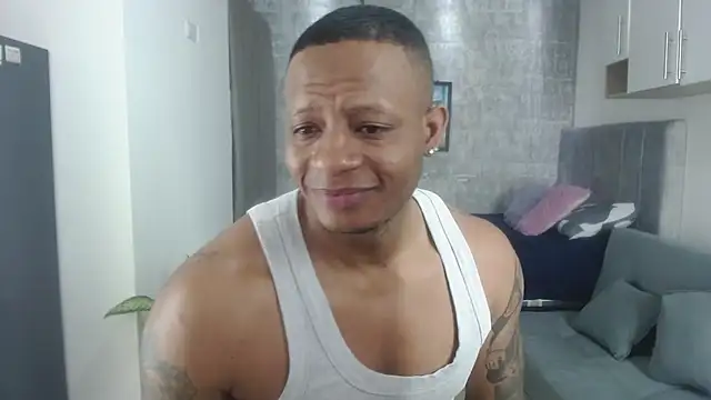 Snapshot of Josep_Ston chatting on November 7, 2025, 8:09 pm Josep Ston online show from November 7, 2025, 8:09 pm