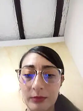 Snapshot of BELLA--26 chatting on January 29, 2025, 10:43 pm BELLA--26 online show from January 29, 2025, 10:43 pm