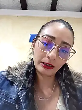 Snapshot of BELLA--26 chatting on January 30, 2025, 10:19 pm BELLA--26 online show from January 30, 2025, 10:19 pm