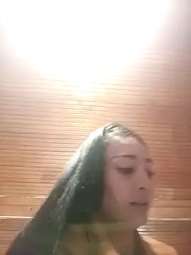 Snapshot of BELLA--26 chatting on February 3, 2025, 3:06 pm BELLA--26 online show from February 3, 2025, 3:06 pm