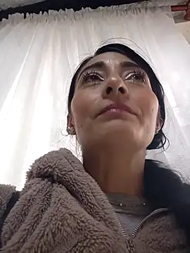 Snapshot of BELLA--26 chatting on February 13, 2025, 8:03 pm BELLA--26 online show from February 13, 2025, 8:03 pm