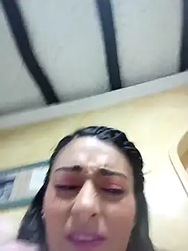 Snapshot of BELLA--26 chatting on February 15, 2025, 11:36 pm BELLA--26 online show from February 15, 2025, 11:36 pm