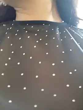 Snapshot of BELLA--26 chatting on February 18, 2025, 3:21 pm BELLA--26 online show from February 18, 2025, 3:21 pm