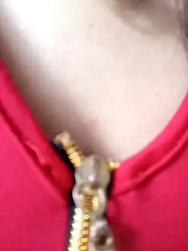 Snapshot of BELLA--26 chatting on February 21, 2025, 6:04 pm BELLA--26 online show from February 21, 2025, 6:04 pm