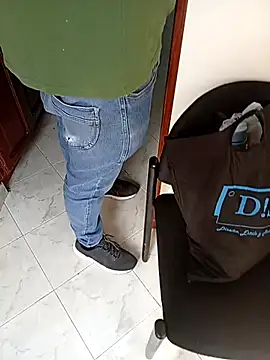 Snapshot of BELLA--26 chatting on February 26, 2025, 9:05 pm BELLA--26 online show from February 26, 2025, 9:05 pm