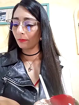 Snapshot of BELLA--26 chatting on February 27, 2025, 8:09 pm BELLA--26 online show from February 27, 2025, 8:09 pm