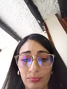 Snapshot of BELLA--26 chatting on February 28, 2025, 10:28 pm BELLA--26 online show from February 28, 2025, 10:28 pm