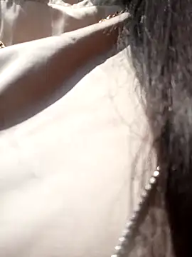 Snapshot of BELLA--26 chatting on March 12, 2025, 7:17 pm BELLA--26 online show from March 12, 2025, 7:17 pm