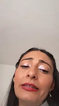 Snapshot of BELLA--26 chatting on March 13, 2025, 10:21 pm BELLA--26 online show from March 13, 2025, 10:21 pm