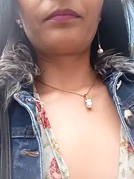 Snapshot of BELLA--26 chatting on March 14, 2025, 2:30 pm BELLA--26 online show from March 14, 2025, 2:30 pm