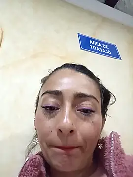 Snapshot of BELLA--26 chatting on March 18, 2025, 2:48 pm BELLA--26 online show from March 18, 2025, 2:48 pm