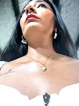 Snapshot of BELLA--26 chatting on October 6, 2025, 2:03 pm BELLA--26 online show from October 6, 2025, 2:03 pm