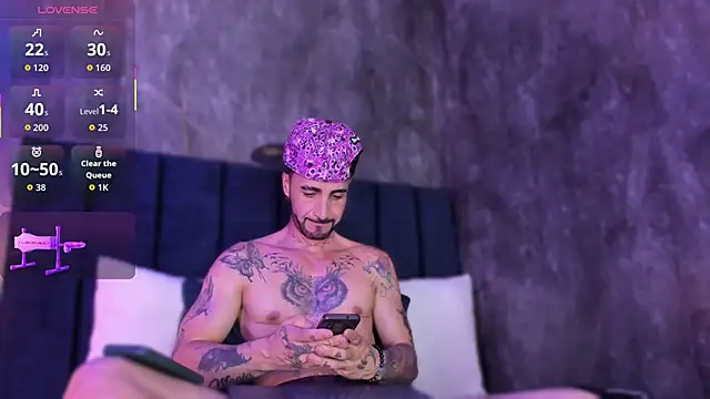 Snapshot of Lancelot_Benwick chatting on November 26, 2025, 8:32 pm Lancelot Benwick online show from November 26, 2025, 8:32 pm