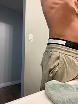 leisurelycriminal online show from March 21, 2025, 4:51 pm