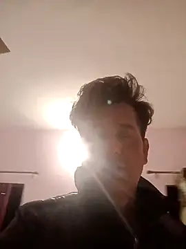 MAGNETICDADDY8 online show from March 13, 2025, 6:01 pm