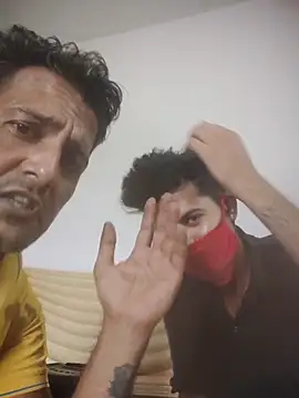 MAGNETICDADDY8 online show from October 5, 2025, 5:50 am