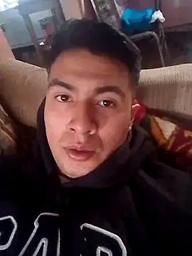 Snapshot of RODRI_POLLADURA chatting on February 18, 2025, 2:49 pm RODRI POLLADURA online show from February 18, 2025, 2:49 pm