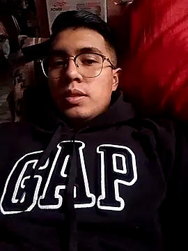 Snapshot of RODRI_POLLADURA chatting on February 21, 2025, 2:16 pm RODRI POLLADURA online show from February 21, 2025, 2:16 pm