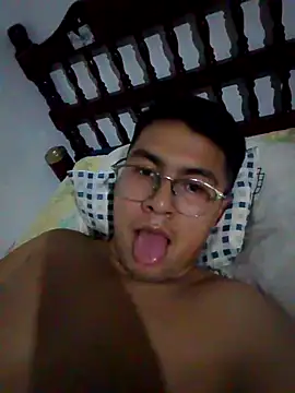 Snapshot of RODRI_POLLADURA chatting on October 21, 2025, 12:44 am RODRI POLLADURA online show from October 21, 2025, 12:44 am