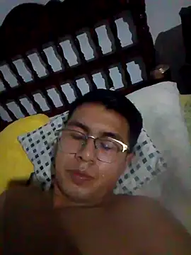 Snapshot of RODRI_POLLADURA chatting on October 27, 2025, 2:37 am RODRI POLLADURA online show from October 27, 2025, 2:37 am