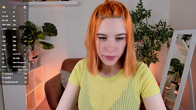 Snapshot of Mikka_Blush chatting on January 12, 2025, 3:28 am Mikka Blush online show from January 12, 2025, 3:28 am