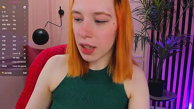 Snapshot of Mikka_Blush chatting on March 10, 2025, 12:40 am Mikka Blush online show from March 10, 2025, 12:40 am
