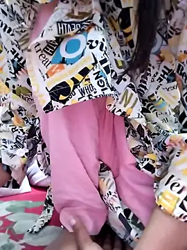 Snapshot of 124pakhi chatting on February 19, 2025, 8:10 pm 124pakhi online show from February 19, 2025, 8:10 pm