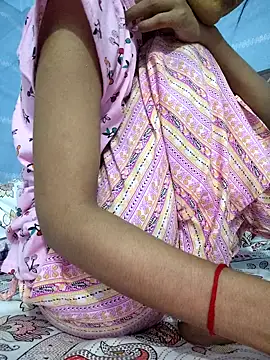 Snapshot of 124pakhi chatting on October 9, 2025, 5:33 pm 124pakhi online show from October 9, 2025, 5:33 pm