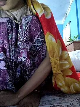 Snapshot of 124pakhi chatting on December 4, 2025, 4:11 am 124pakhi online show from December 4, 2025, 4:11 am