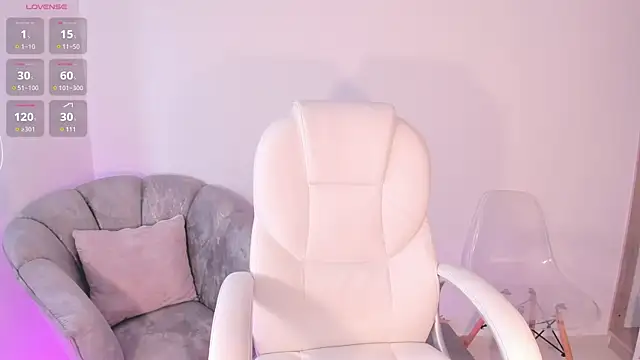 Snapshot of NiiaEvanss chatting on January 29, 2025, 1:07 pm NiiaEvanss online show from January 29, 2025, 1:07 pm