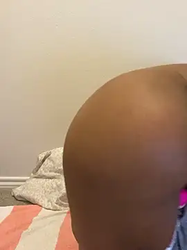 Snapshot of AwkwardJasminee chatting on September 9, 2025, 4:45 am AwkwardJasminee online show from September 9, 2025, 4:45 am