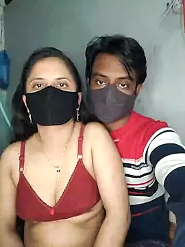 Hot Nila online show from January 24, 2025, 5:42 pm