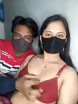 Hot Nila online show from January 27, 2025, 2:42 am