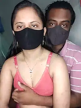 Hot Nila online show from February 2, 2025, 5:04 pm