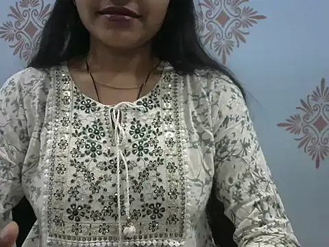 Misha Sweett online show from October 17, 2025, 9:45 am