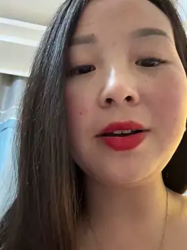 SSSniang- online show from February 11, 2025, 5:26 am